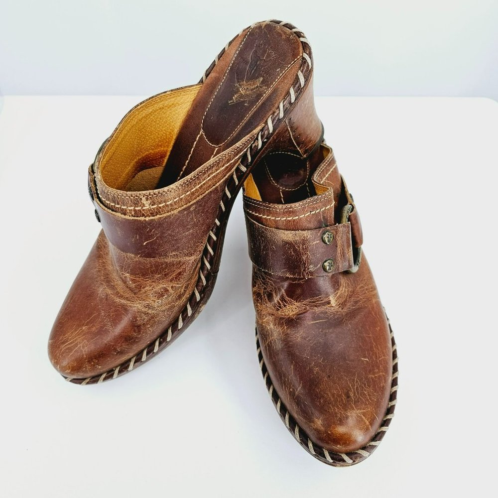 Frye Charlotte Ring Mules Clogs 9.5 M Brown Leather Distressed Stitched Rivets - Picture 15 of 16